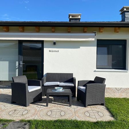 Apartamentos Turisticos Villacordido Villaframil Рибадео Экстерьер фото